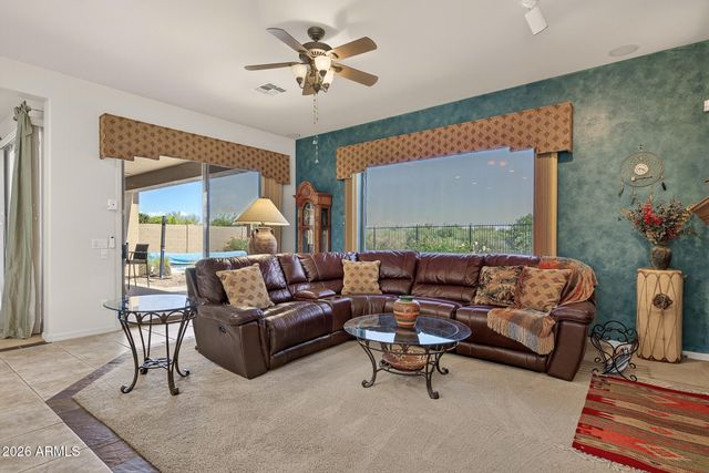 2743 W ADVENTURE Drive, Anthem, AZ 85086