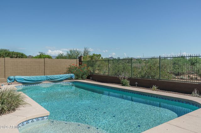 2743 W ADVENTURE Drive, Anthem, AZ 85086