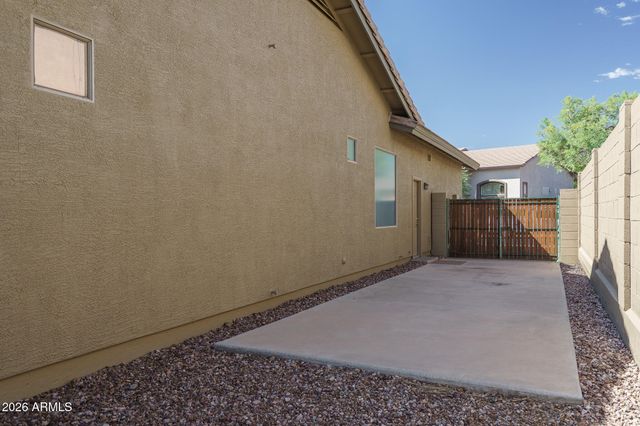 2743 W ADVENTURE Drive, Anthem, AZ 85086
