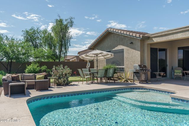 2743 W ADVENTURE Drive, Anthem, AZ 85086