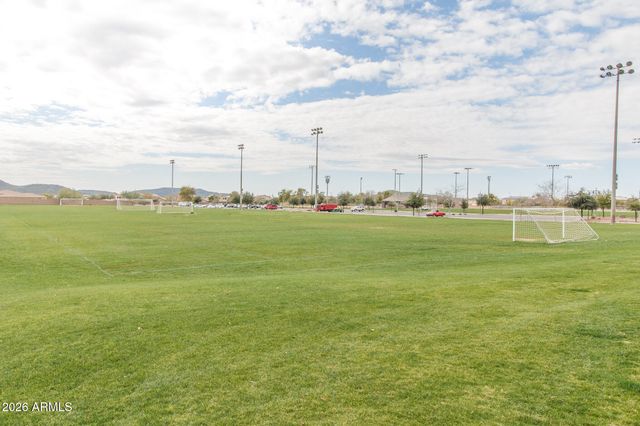2743 W ADVENTURE Drive, Anthem, AZ 85086
