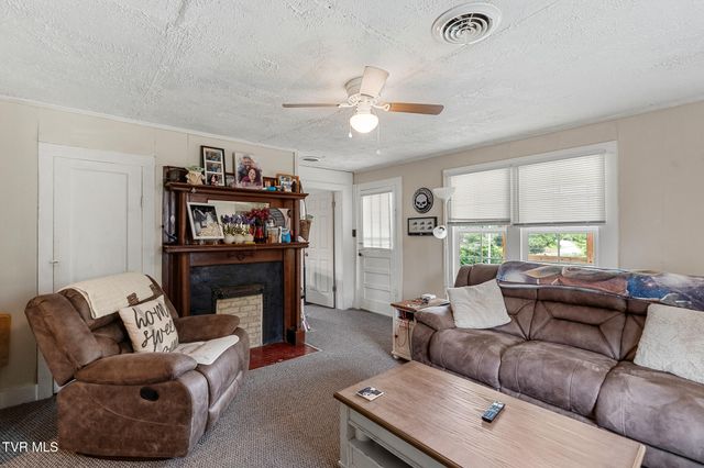 1903 Pleasant Ridge School Road, Talbott, TN 37877