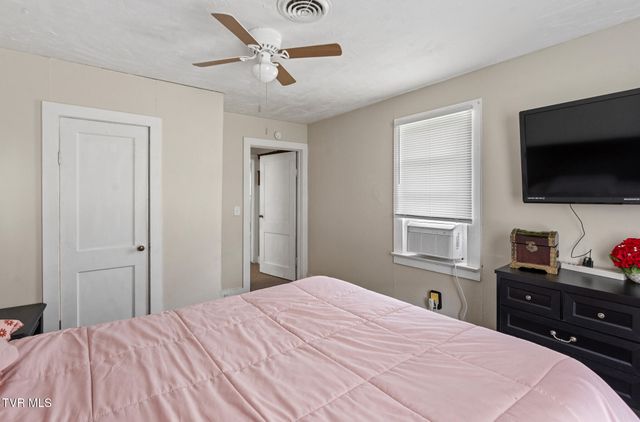 1903 Pleasant Ridge School Road, Talbott, TN 37877