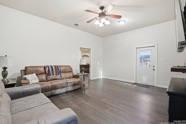 26315 Silver Cloud, San Antonio, TX 78260