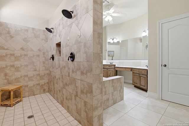 26315 Silver Cloud, San Antonio, TX 78260