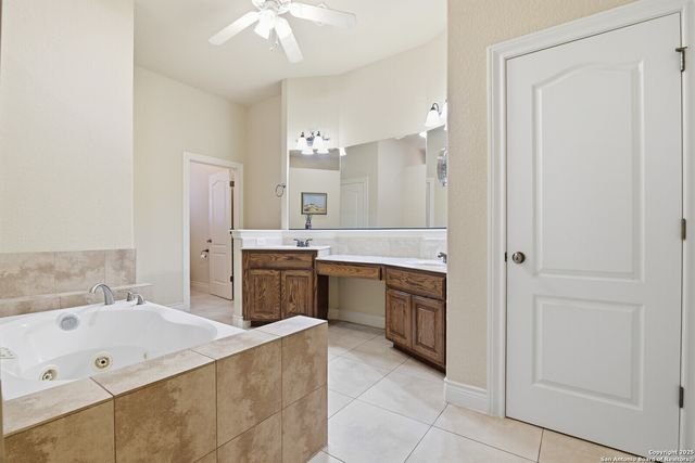 26315 Silver Cloud, San Antonio, TX 78260