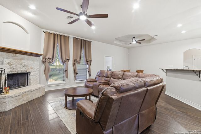 26315 Silver Cloud, San Antonio, TX 78260