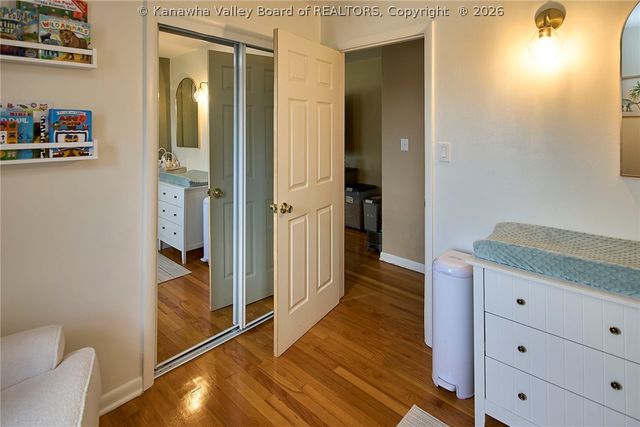 877 S Washington Street, St Albans, WV 25177