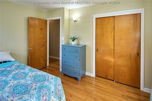 877 S Washington Street, St Albans, WV 25177