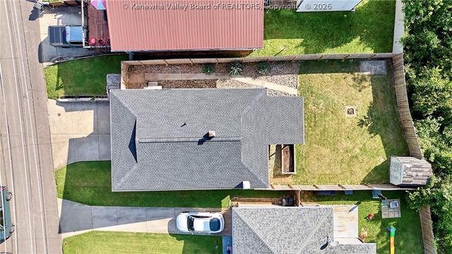 877 S Washington Street, St Albans, WV 25177