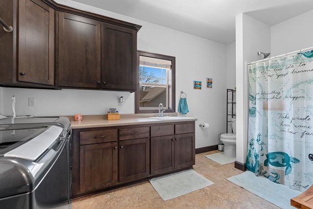 4813 EDGEWATER BEACH ROAD, Green Bay, WI 54311