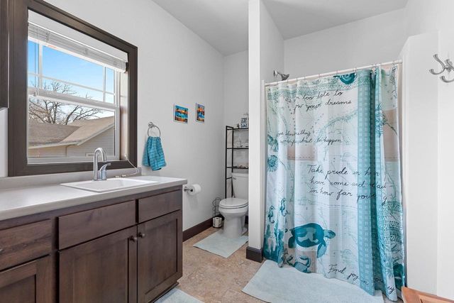 4813 EDGEWATER BEACH ROAD, Green Bay, WI 54311