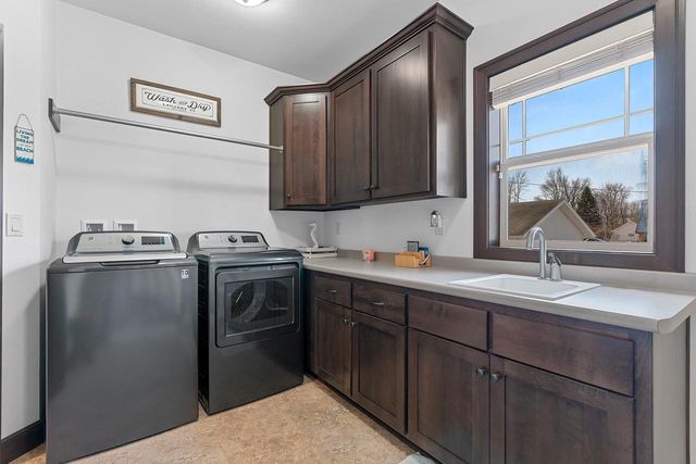 4813 EDGEWATER BEACH ROAD, Green Bay, WI 54311