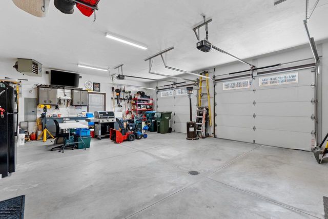 4813 EDGEWATER BEACH ROAD, Green Bay, WI 54311