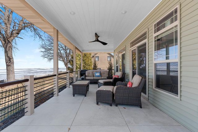 4813 EDGEWATER BEACH ROAD, Green Bay, WI 54311