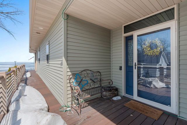 4813 EDGEWATER BEACH ROAD, Green Bay, WI 54311