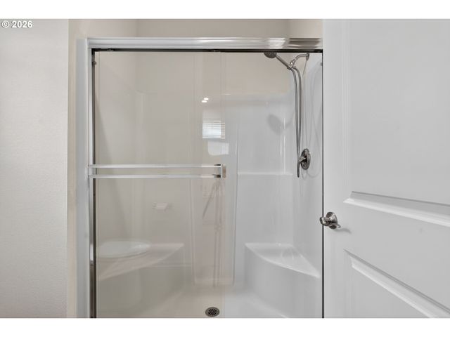 11708 Se DOG MOUNTAIN Ter, Happy Valley, OR 97086