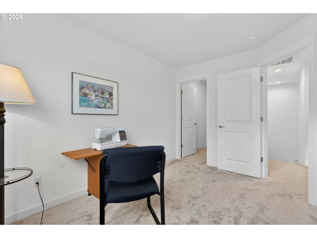 11708 Se DOG MOUNTAIN Ter, Happy Valley, OR 97086