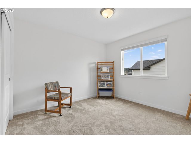 11708 Se DOG MOUNTAIN Ter, Happy Valley, OR 97086