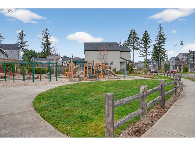 11708 Se DOG MOUNTAIN Ter, Happy Valley, OR 97086