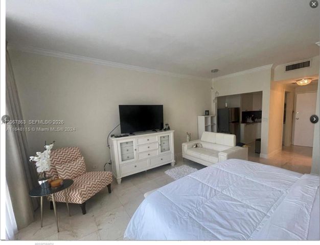700 Biltmore Way 818, Coral Gables, FL 33134