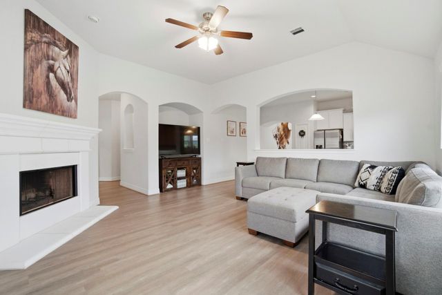 40298 S Heron Heights Way, Magnolia, TX 77354