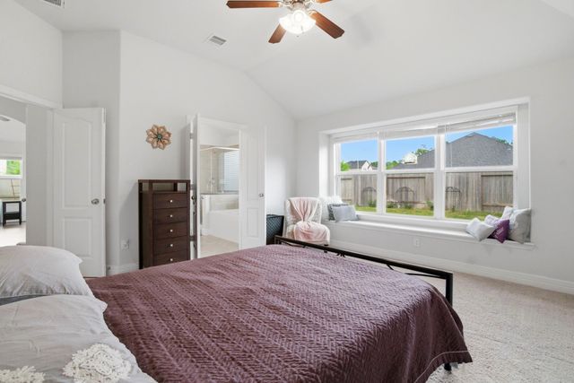 40298 S Heron Heights Way, Magnolia, TX 77354