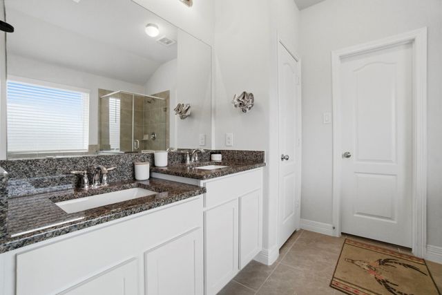 40298 S Heron Heights Way, Magnolia, TX 77354