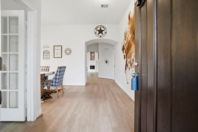 40298 S Heron Heights Way, Magnolia, TX 77354