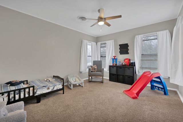 1505 Woodlawn Street, River Oaks, TX 76114