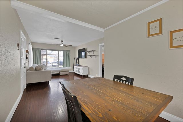 1505 Woodlawn Street, River Oaks, TX 76114