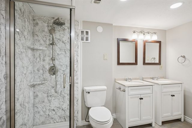 2212 Salem Drive, Carrollton, TX 75006