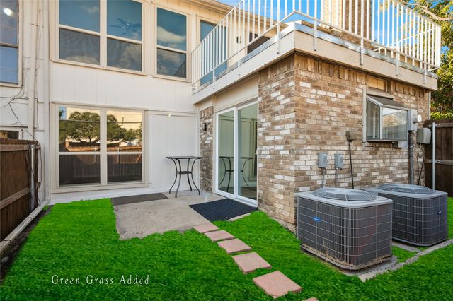 2212 Salem Drive, Carrollton, TX 75006