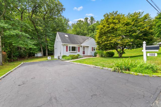 100 Duhaime Road, Pearl River, NY 10965
