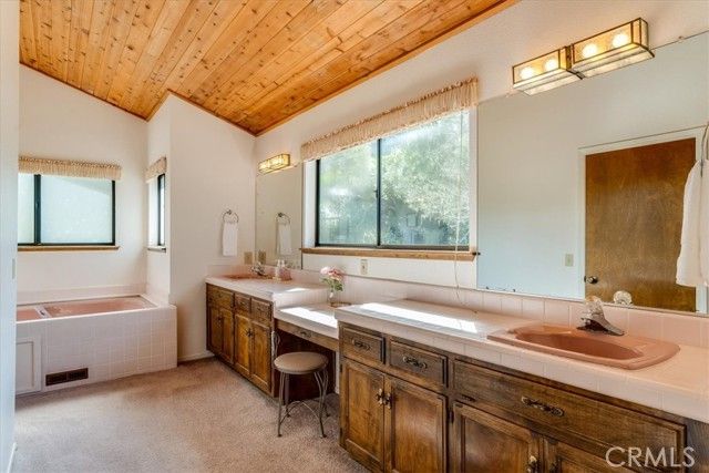 3171 Rogers Drive, Cambria, CA 93428