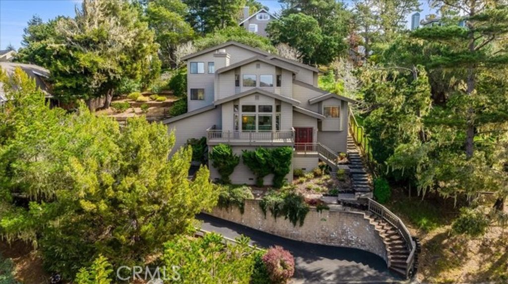 3171 Rogers Drive, Cambria, CA 93428