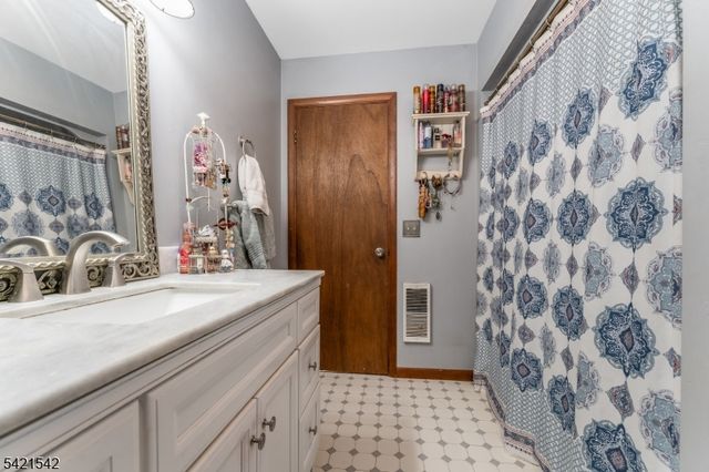 39 Edge Hill Rd, Blairstown Twp., NJ 07825