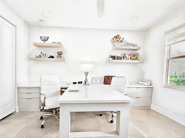 15377 Green River Court, Delray Beach, FL 33446