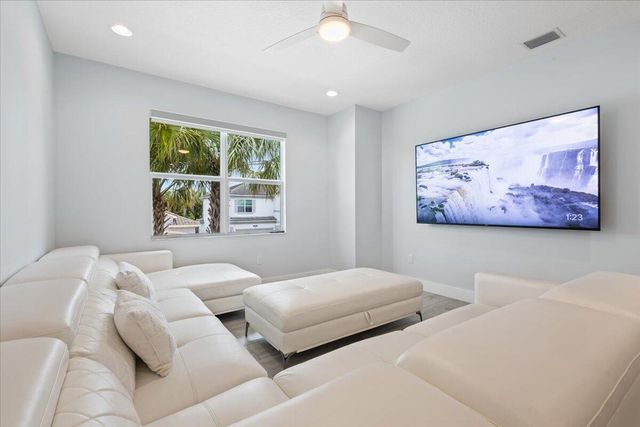 15377 Green River Court, Delray Beach, FL 33446