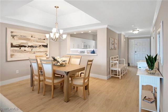 105 La Peninsula BLVD 105, Naples, FL 34113