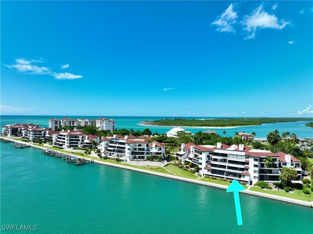 105 La Peninsula BLVD 105, Naples, FL 34113