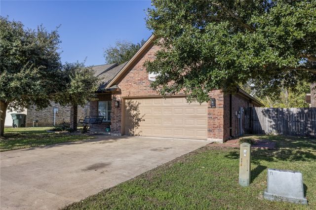 416 Montauk Court, Bryan, TX 77801