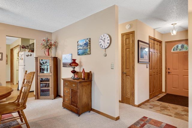 2956 Marion ROAD S, La Crosse, WI 54601