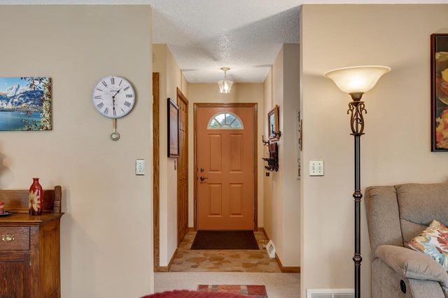 2956 Marion ROAD S, La Crosse, WI 54601