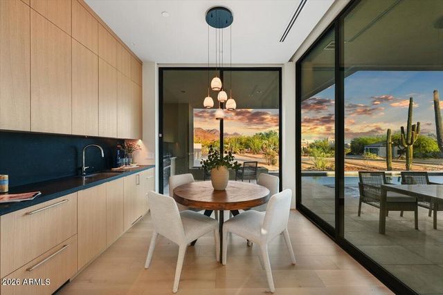 9300 E VIA MONTOYA Place, Scottsdale, AZ 85255