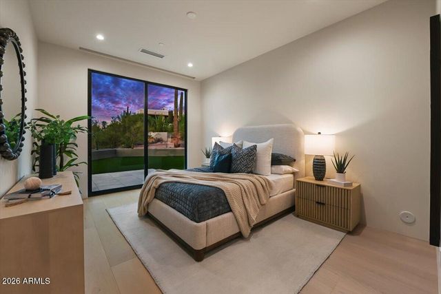9300 E VIA MONTOYA Place, Scottsdale, AZ 85255