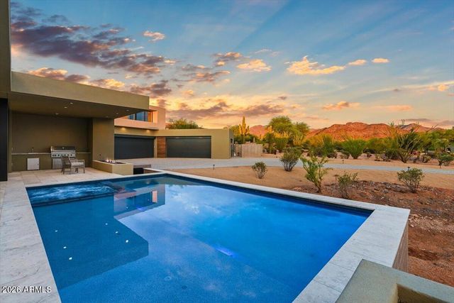 9300 E VIA MONTOYA Place, Scottsdale, AZ 85255