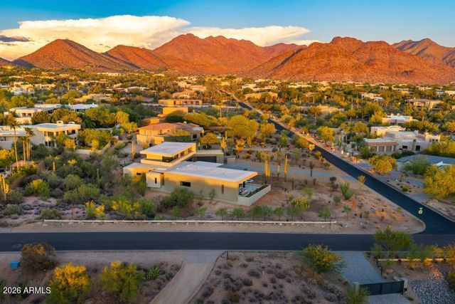 9300 E VIA MONTOYA Place, Scottsdale, AZ 85255