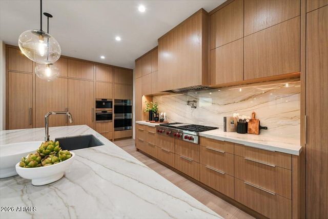 9300 E VIA MONTOYA Place, Scottsdale, AZ 85255