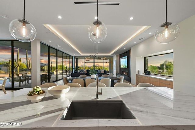 9300 E VIA MONTOYA Place, Scottsdale, AZ 85255